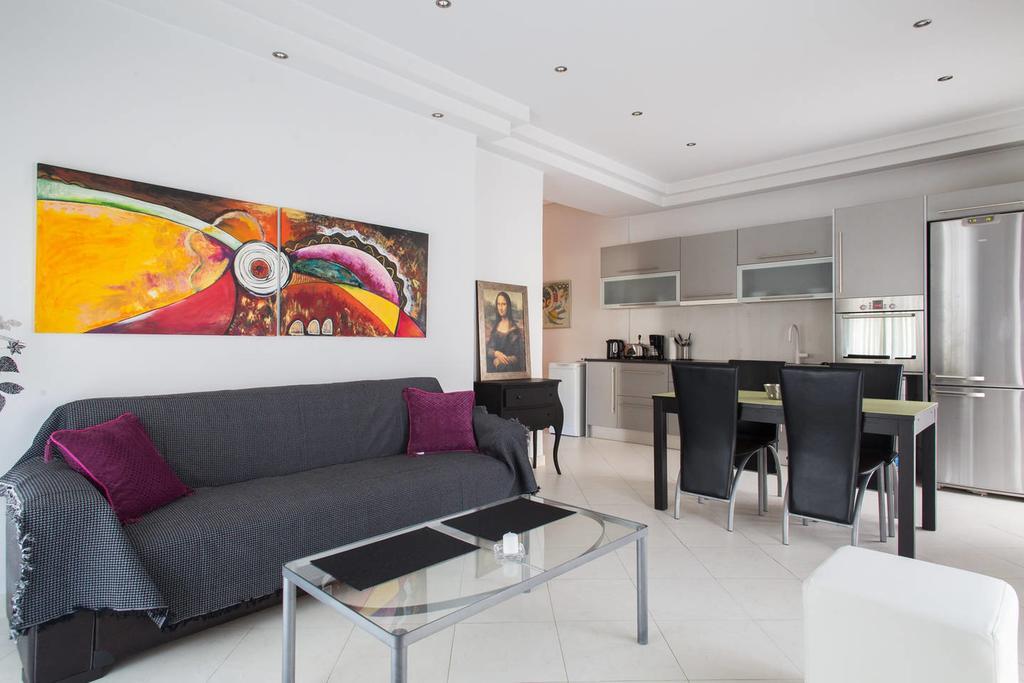 Glyfada Riviera Home เอเธนส์ ภายนอก รูปภาพ